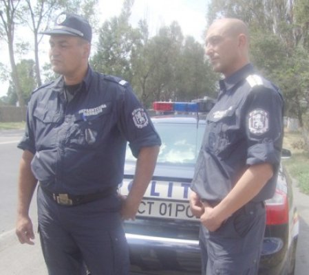 Poliţişti bulgari, în acţiune la Constanţa: verifică autoturismele înmatriculate în Bulgaria
